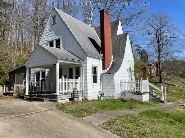 407 Crestwood Rd, Charleston, WV 25302