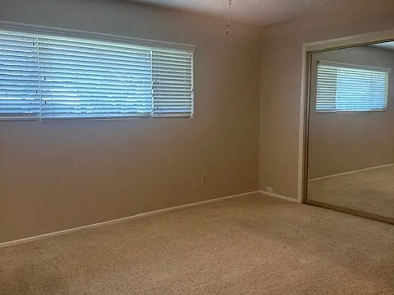 6713 Kimberly Ave — Photo 10