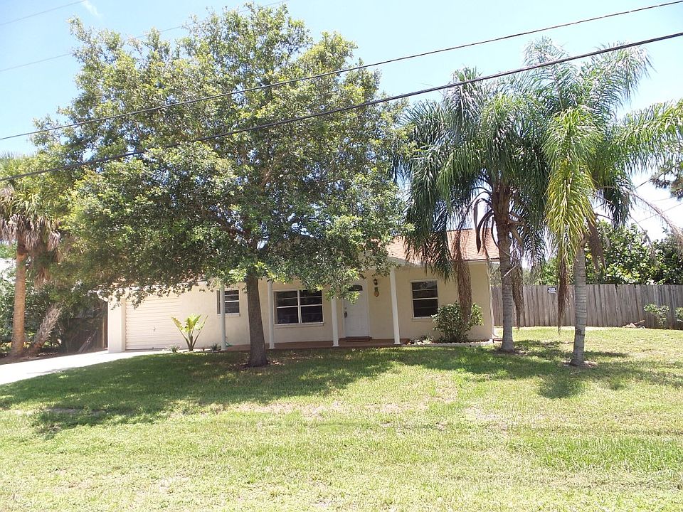 1st image of 530 Palmetto Dr