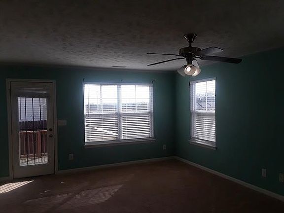 5th image of 737 Griggs Pl