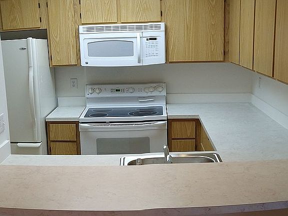 3rd image of 2112 S Cypress Bend Dr APT 504