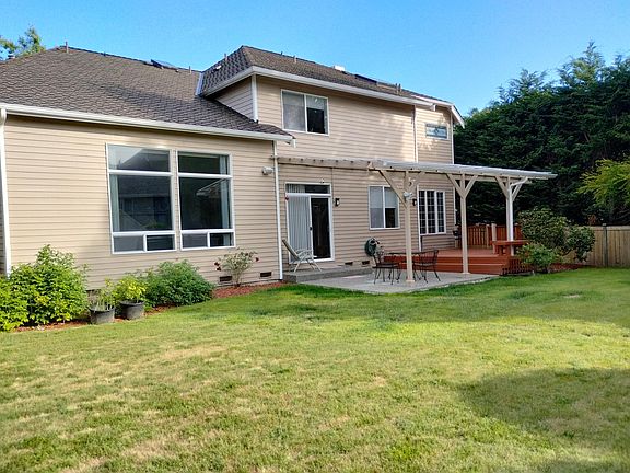 3rd image of 26654 SE 18th St