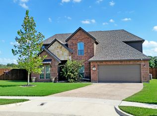 344 Cedar Crest Dr, Justin, TX 76247