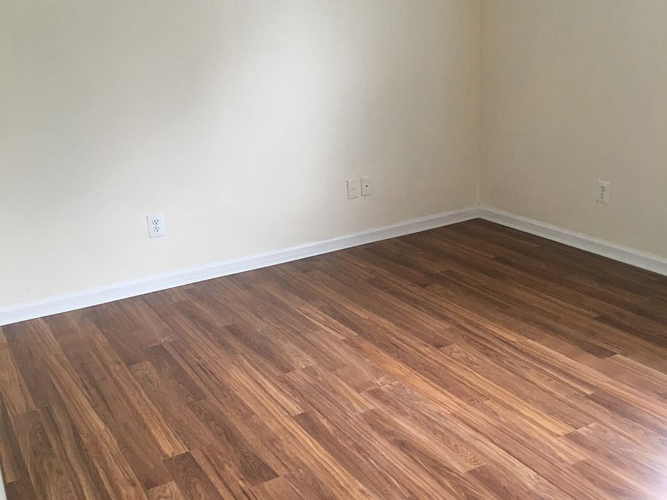 2nd image of 12105 Greenway Ct APT 102