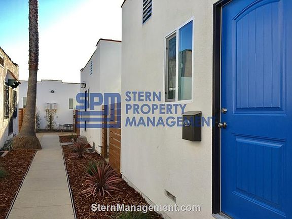 2nd image of 3920 W 27th St #1/2