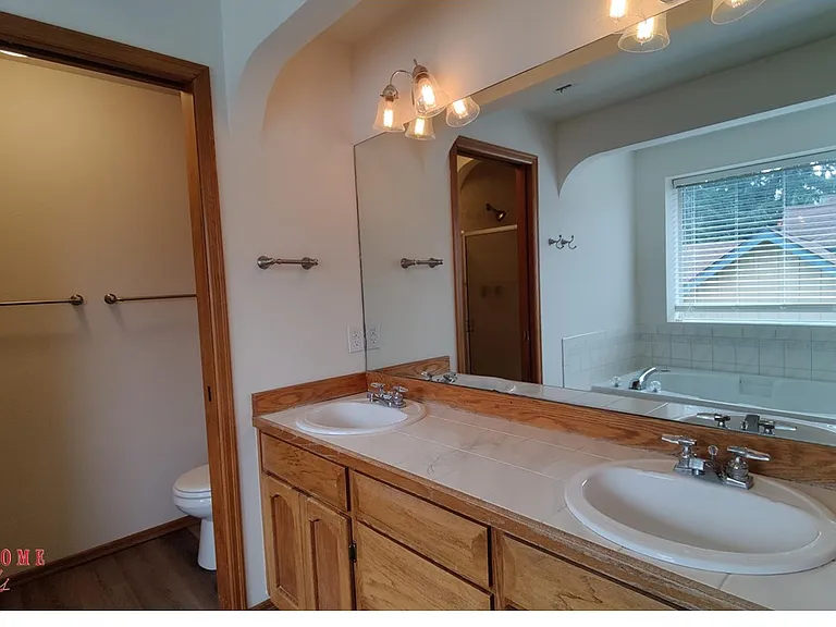 319 Marietta Pl — Photo 33