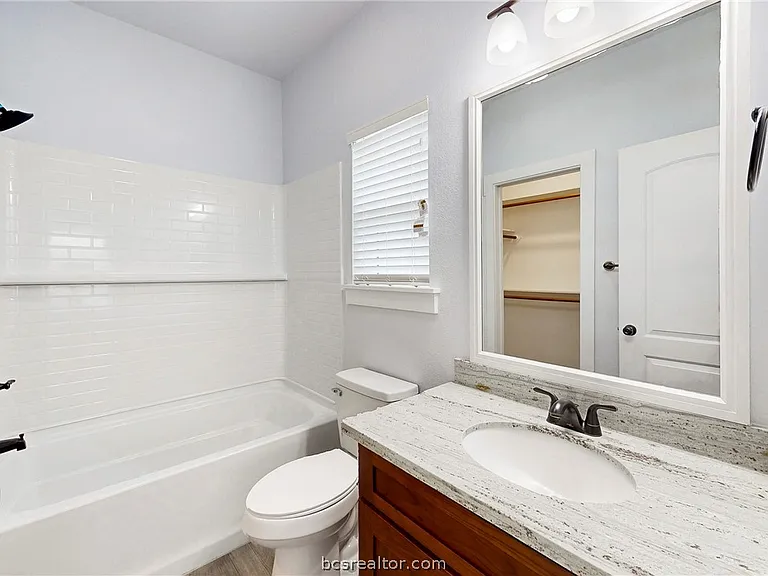 2109 Jax Dr — Photo 23