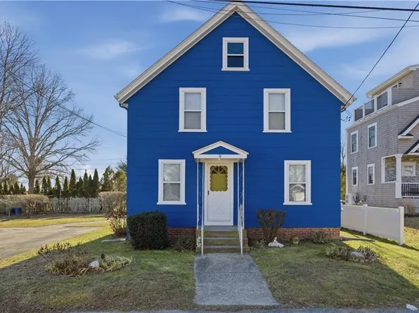 9 Lillis Ave, Barrington, RI 02806