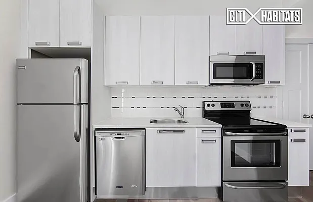 Rented by Corcoran | media 17