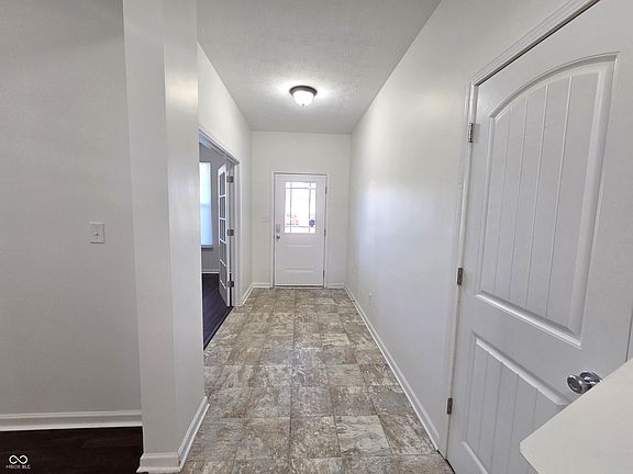 5th image of 1009 Balto Dr