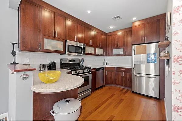 Sold by Douglas Elliman | media 6