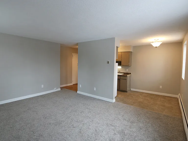214 Place Apartments — Photo 23