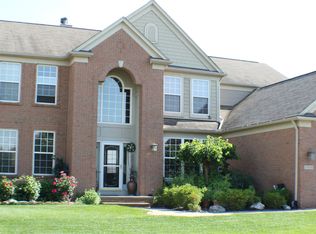 15030 Mill Creek Dr, Sterling Heights, MI 48312