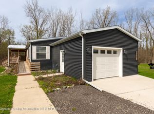 680 N Gallery Dr, Eaton Rapids, MI 48827