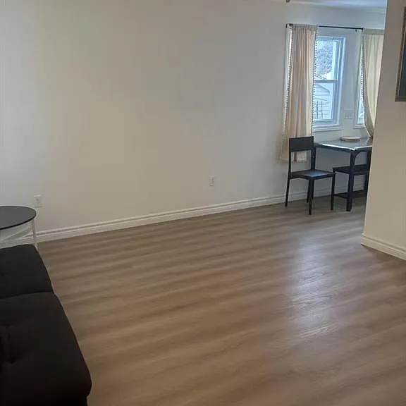 502 Josephine Ave — Photo 6