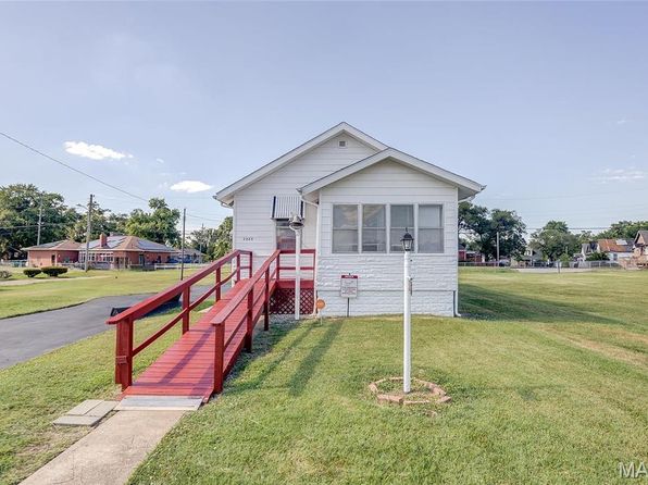 2925 Louisiana Blvd, East Saint Louis, IL 62205