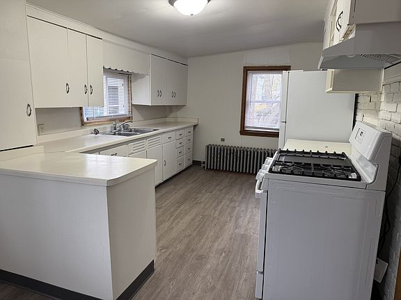5th image of 502 W 6th Ave #A
