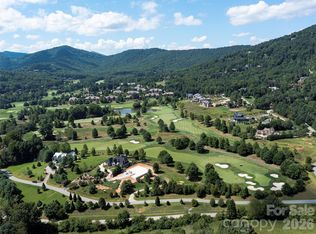 74 Walnut Valley Pkwy #1, Arden, NC 28704