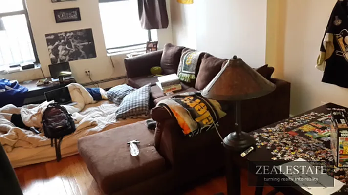 Rented by ZealEstate Group Inc | media 71