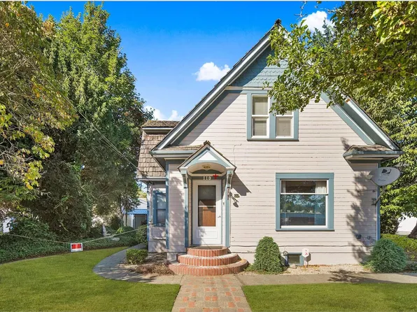 119 Park Ave N, Renton, WA 98057