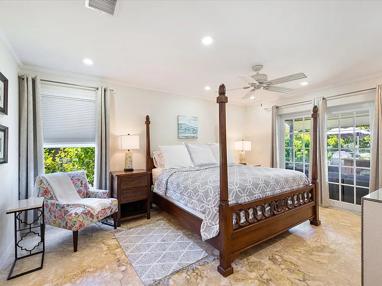 13889 Geranium Pl — Photo 22