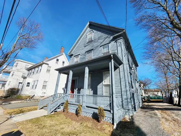 52 Old Morton St, Mattapan, MA 02126