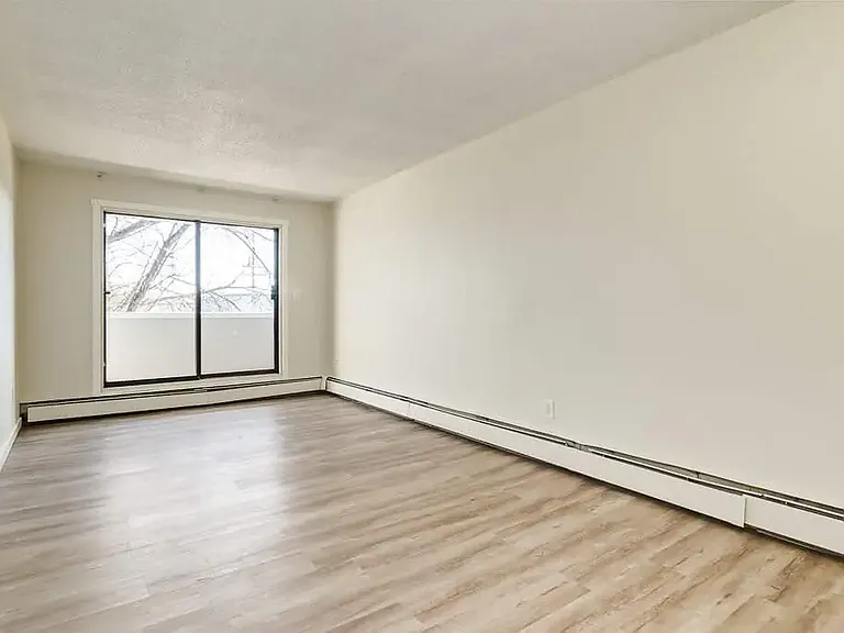11820 88th St NW — Photo 37