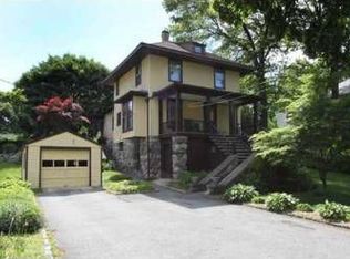 62 Orchard St, Cos Cob, CT 06807