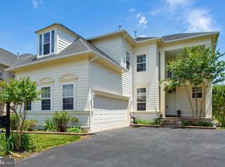 8319 Tillett Loop, Manassas, VA 20110