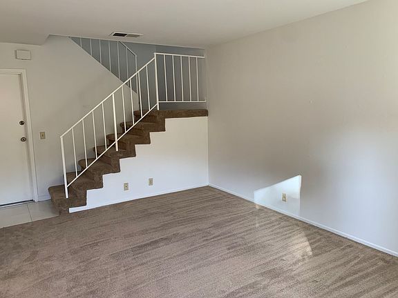 4th image of 18861 Smokewood Cir APT 2