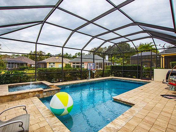 Heated swimming pool