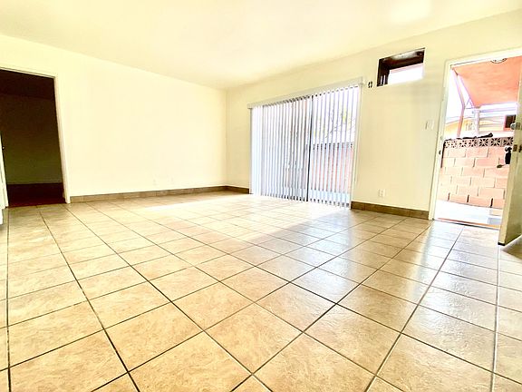 3rd image of 614 N Orange Ave #3