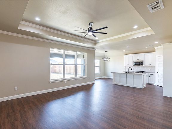 4th image of 7622 Hudson Way