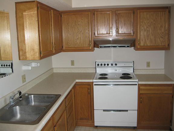 2nd image of 314 W Jackson St #3