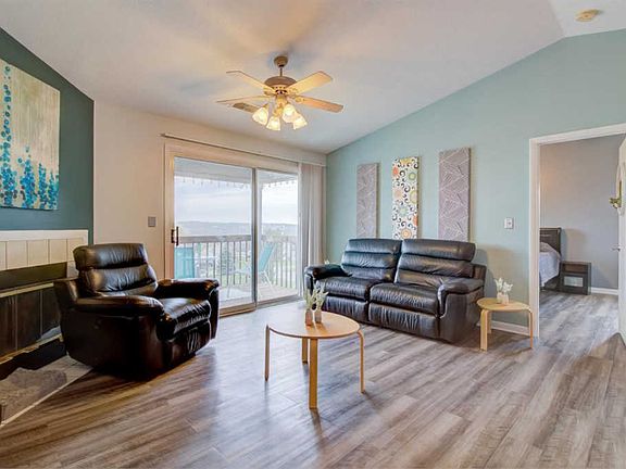 4th image of 8859 Eagleview Dr APT 9