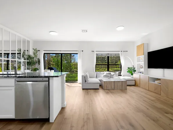 4662 Silver Saw Lane, Lake Worth, FL 33463