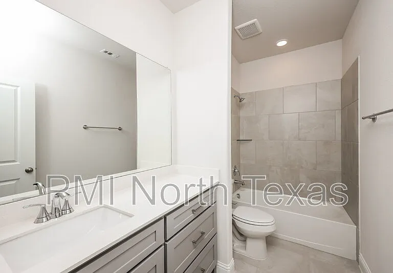 3212 Cordelia Dr — Photo 5