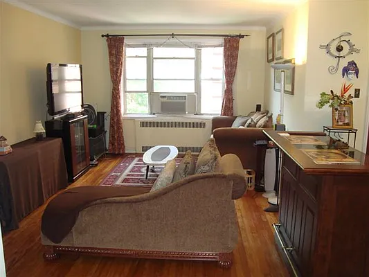 Sold by Benjamin Realty Since 1980 | media 39