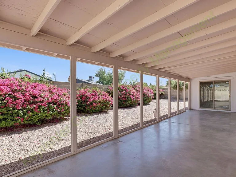 8608 E Whitton Ave — Photo 25