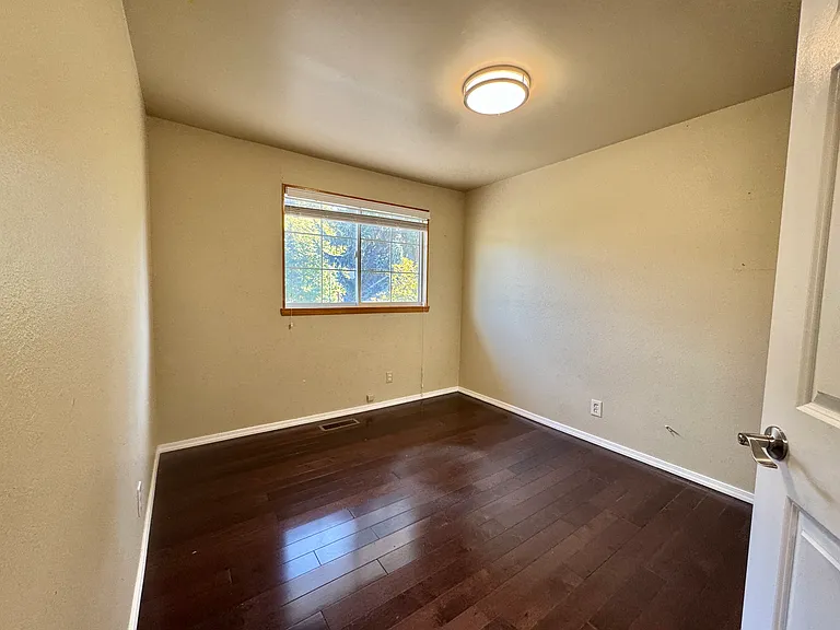 13122 SE 164th St — Photo 49