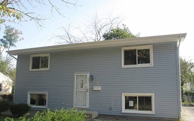 1st image of 546 Conde St