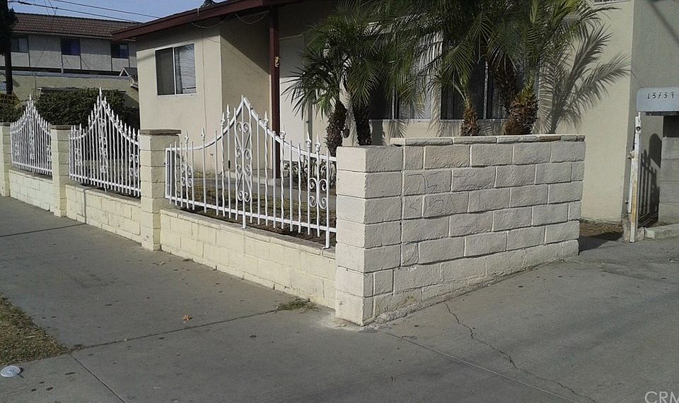 1st image of 13739 Los Angeles St