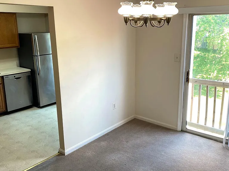 12339 Sandy Point Ct — Photo 5
