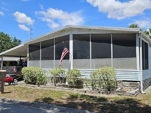 8851 Barcin Cir, Riverview, FL 33578