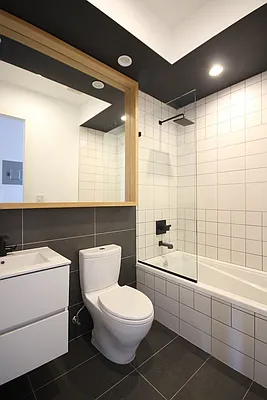 Rented by Nooklyn NYC LLC | media 23