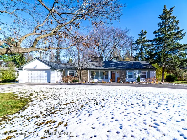 1120 Portage Path, East Lansing, MI 48823
