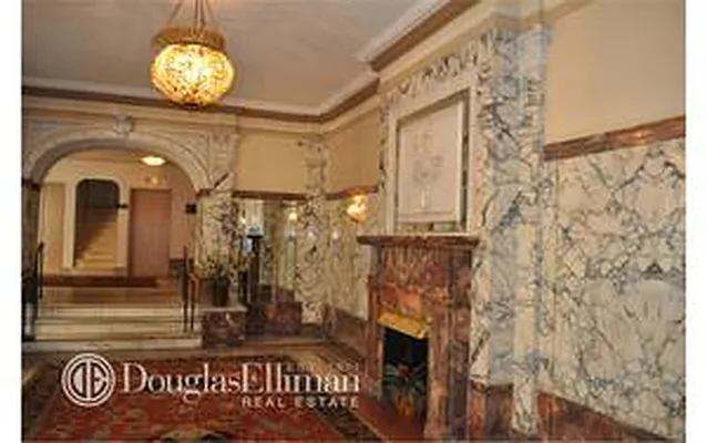 Rented by Douglas Elliman | media 7