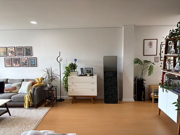 4th image of 4977 Battery Ln APT 614