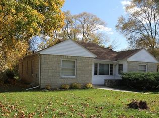 115 S Boone Ct, Whitewater, WI 53190