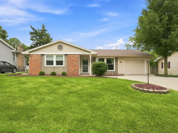 4918 Eastwick Dr, Fort Wayne, IN 46815